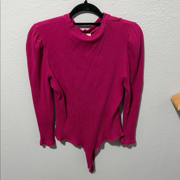FARM Rio Fuchsia Ribbed Bodysuit - Picture 1 of 4
